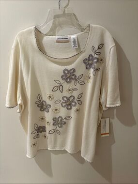 Alfred Dunner Cream Short Sleeve Embroidered Floral Top